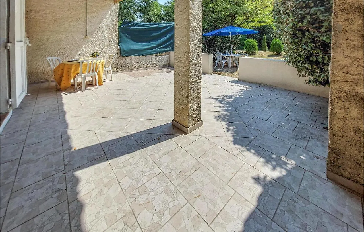 Awesome Home In Salernes With Kitchen Nyaraló